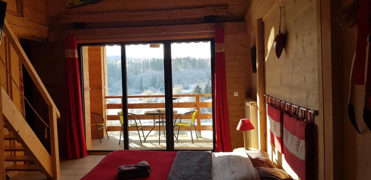 Le Jura En Toutes Saisons Piscine, Spa, Location Vtt, Balades 2Cv, Climatisation Bonlieu エクステリア 写真